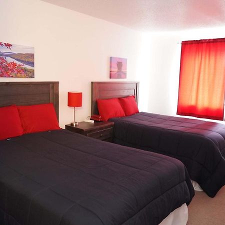 Model Towne Inn Motel Gwinn Eksteriør bilde