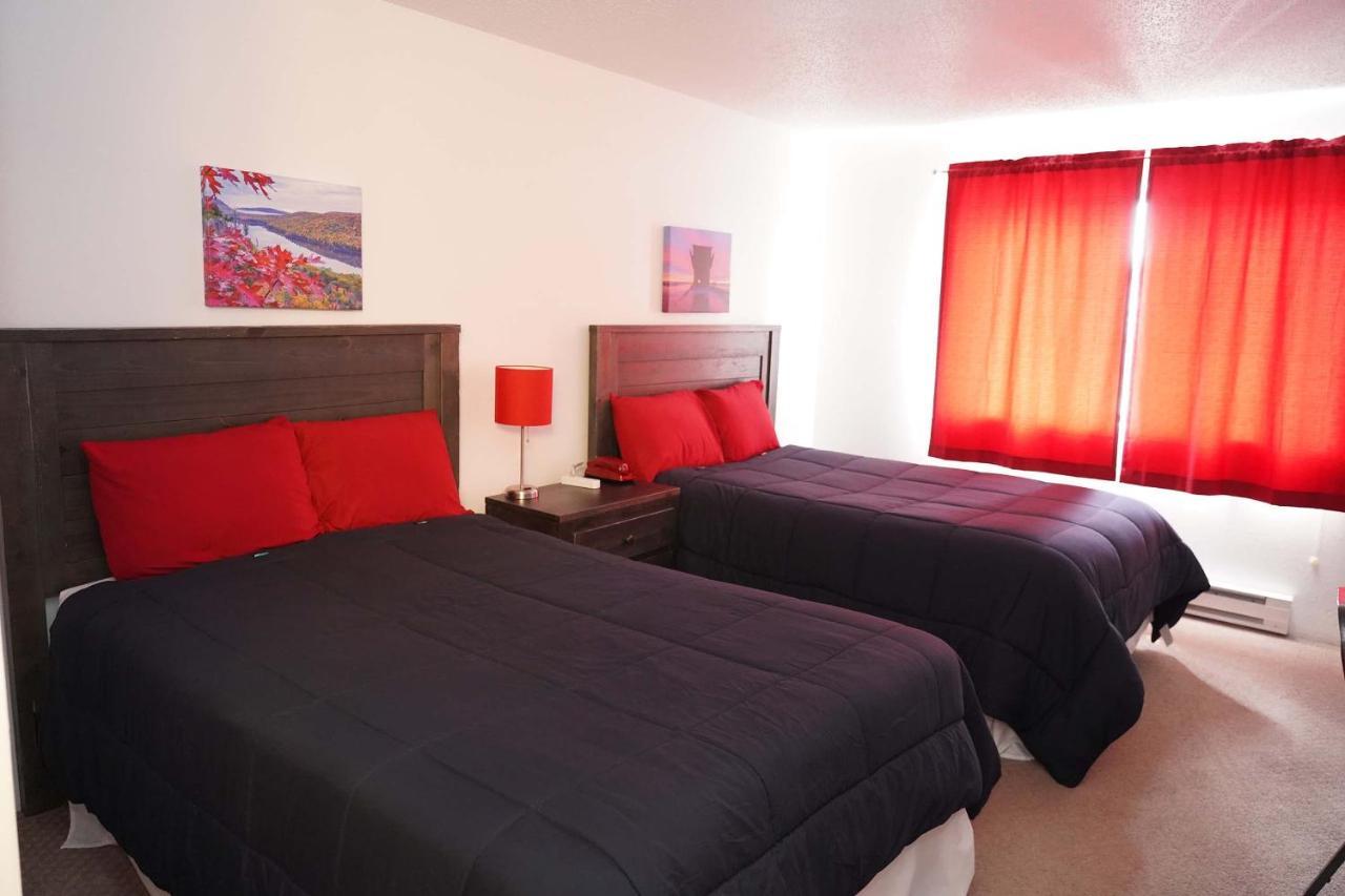 Model Towne Inn Motel Gwinn Eksteriør bilde